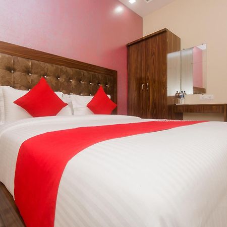 Hotel O Greenforest Near Airport Road Metro Station Βομβάη Εξωτερικό φωτογραφία
