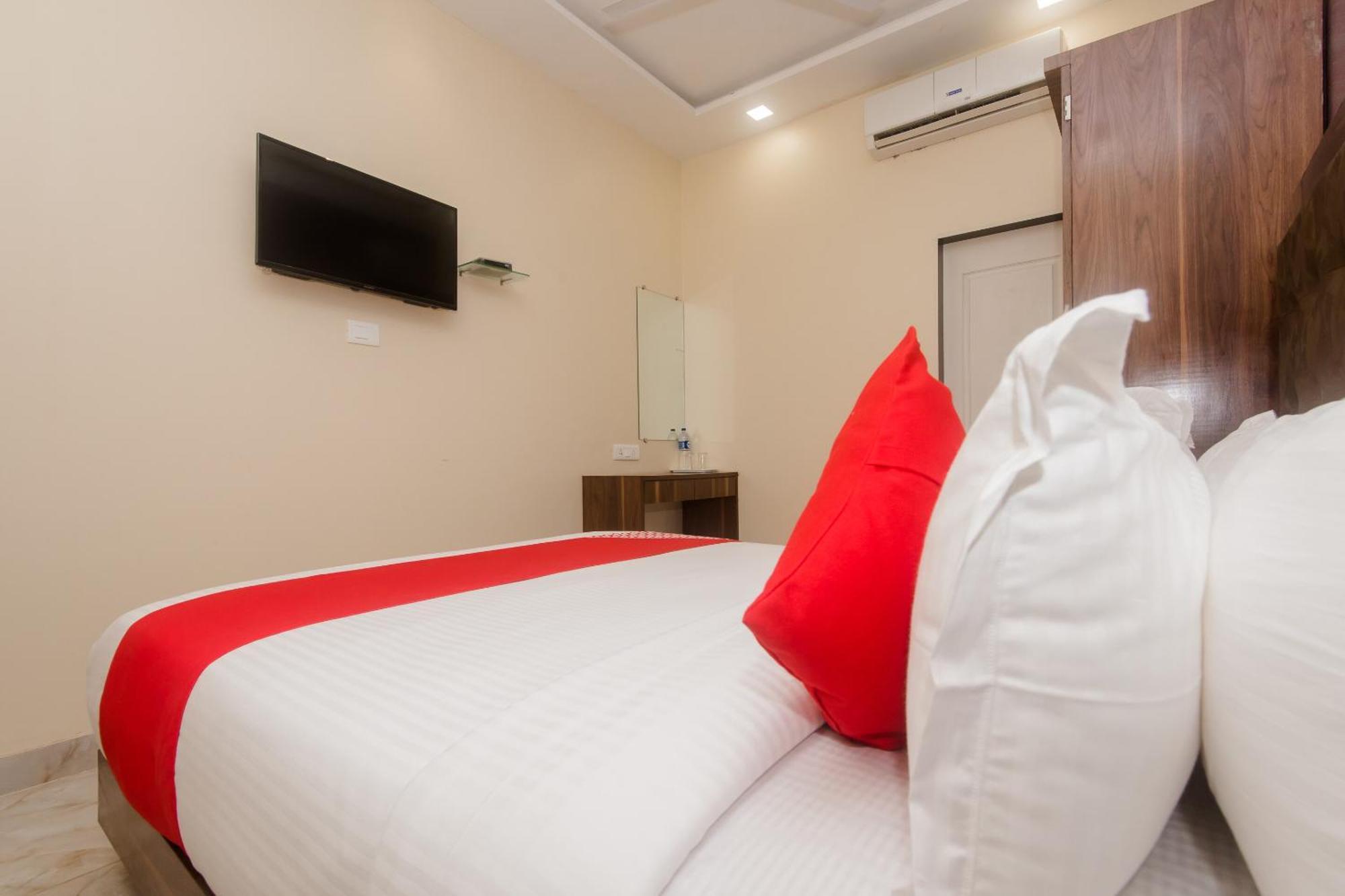 Hotel O Greenforest Near Airport Road Metro Station Βομβάη Εξωτερικό φωτογραφία